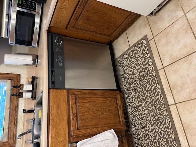 room details with oven