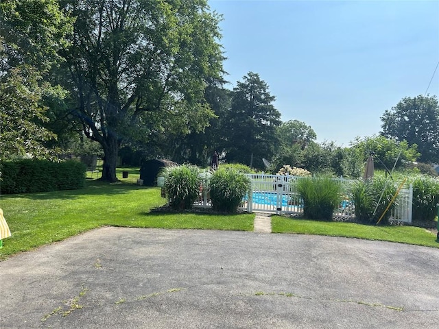 103 S Church St, Linesville, PA 16424 - view of yard