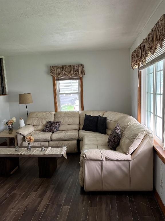 2352 Fairmont Pkwy, Erie, PA 16510 - photo 5