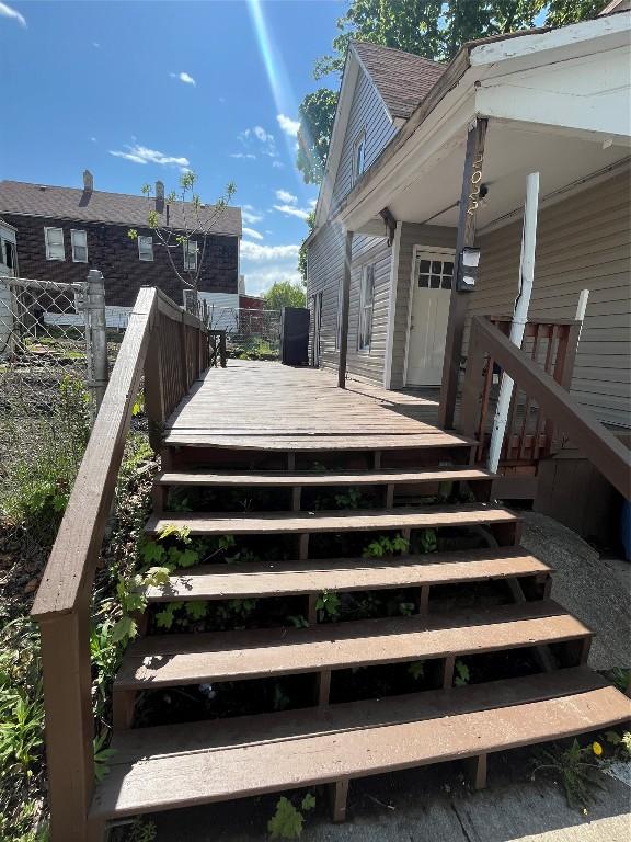 2022 Cottage St, Erie, PA 16503 - view of staircase