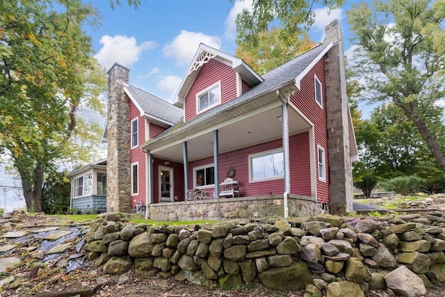 view of front of house featuring a porch