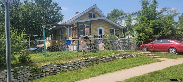 exterior space featuring a lawn