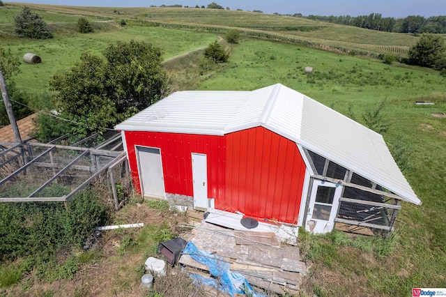 view of outdoor structure featuring a rural view