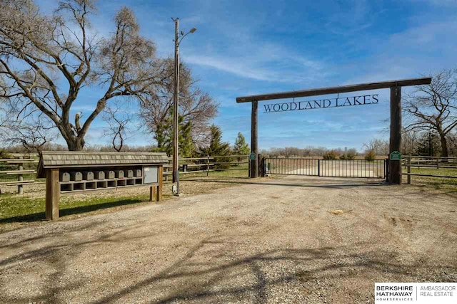 Listing photo 2 for 324 S Woodland Ct, Fremont NE 68025