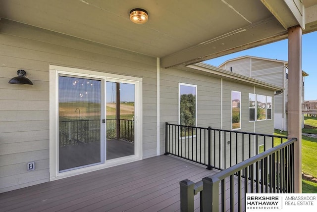 10210 S 110th Ave, Papillion, NE 68046 - view of wooden deck