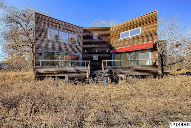 view of rear view of house