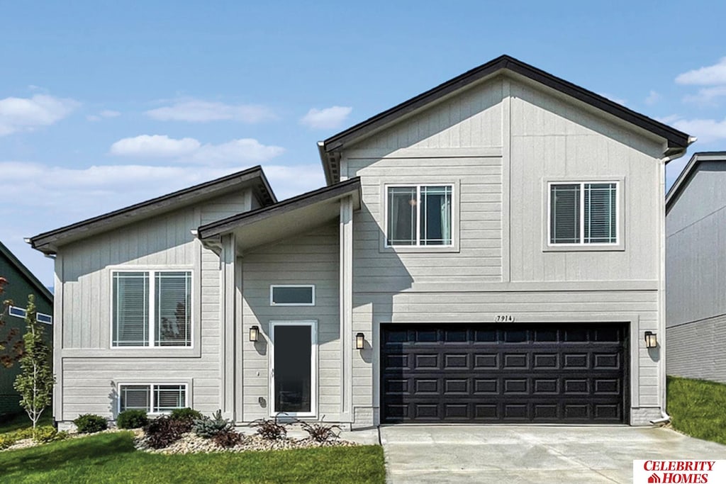 view of front of house with a garage