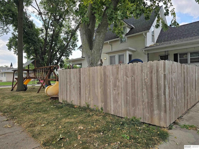 view of yard featuring a playground