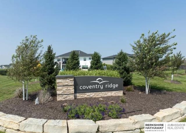 6501 S 207th Ave, Omaha, NE 68022