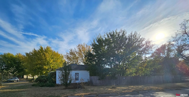 view of home's exterior