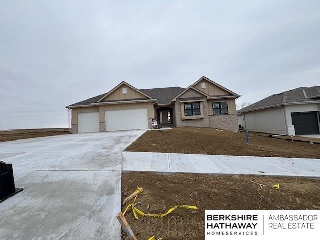 view of front of house with a garage