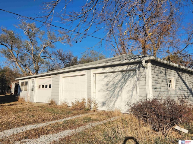 view of detached garage