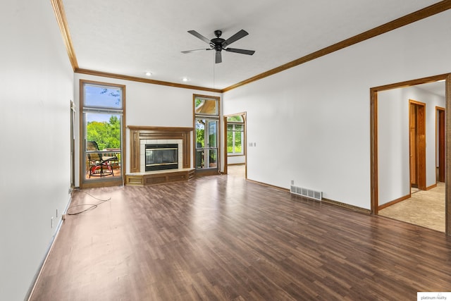 2119 N 144th Ave, Omaha, NE 68116 - unfurnished living room with ornamental molding, wood finished floors, ceiling fan, baseboards, and recessed lighting