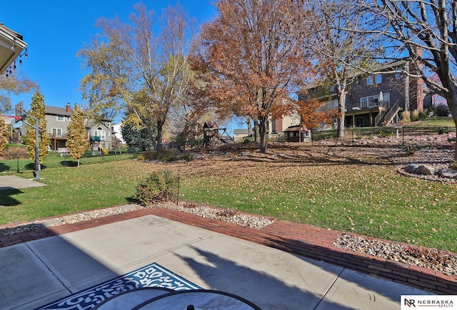 view of yard with a patio