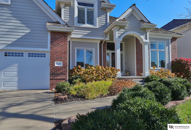 view of front of property featuring a garage