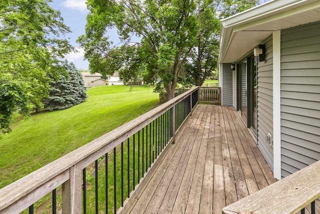 2729 N 129th Cir, Omaha, NE 68164 - deck with a lawn