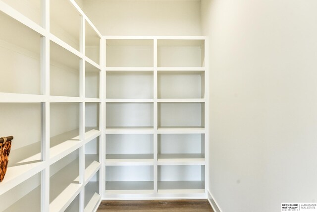6614 S 200th Ave, Omaha, NE 68135 - bedroom with carpet, ensuite bath, ceiling fan, and baseboards