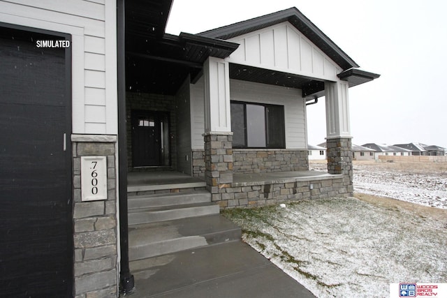 property entrance with a porch