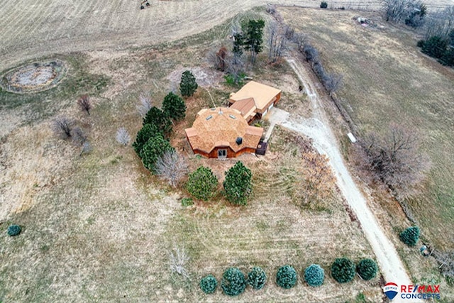 drone / aerial view with a rural view