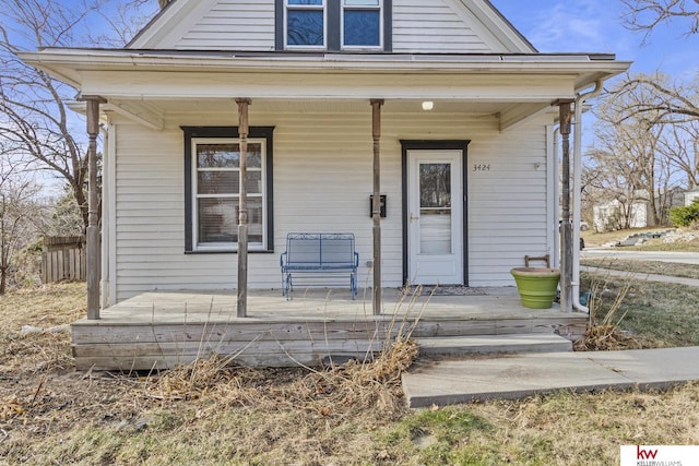 view of front of home featuring covered porch