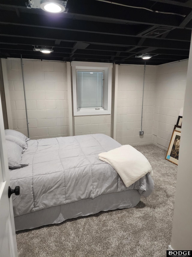 bedroom featuring carpet flooring