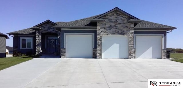 view of front of home featuring a garage