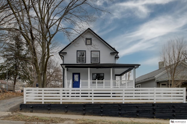 view of front of home featuring a porch