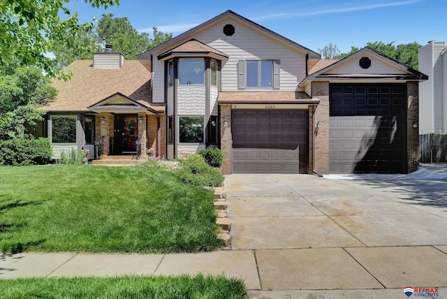 view of front of property with a front yard