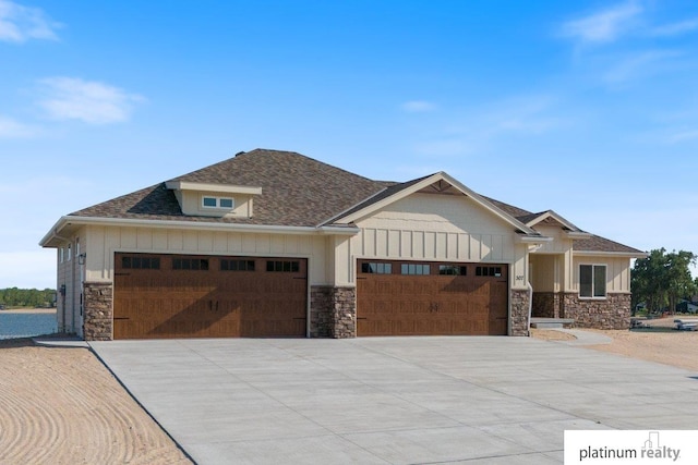 view of front of home featuring a garage