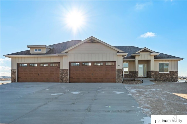 view of front of house with a garage