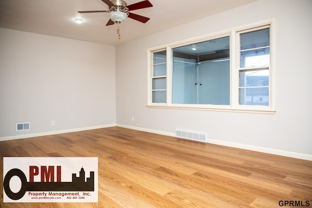 unfurnished room featuring wood-type flooring and ceiling fan