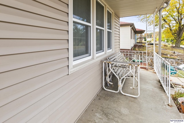 balcony with a porch