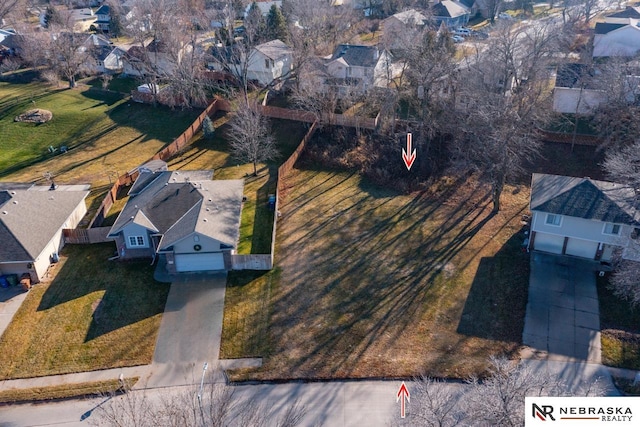 2711 Lynnwood Dr, Bellevue, NE 68123