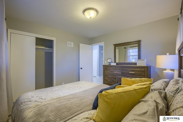 bedroom with a closet