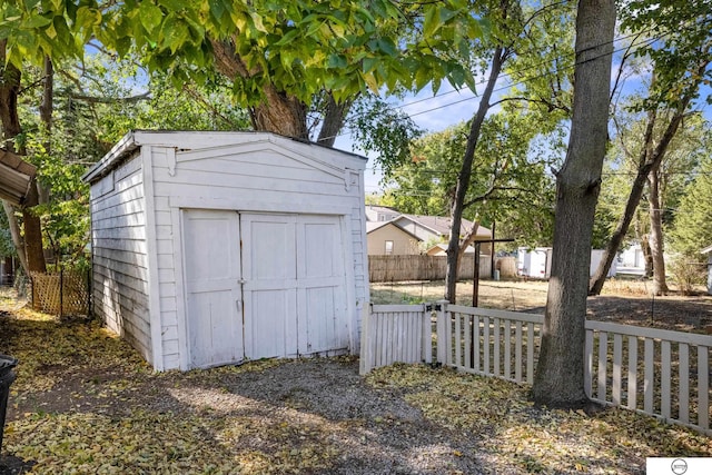 view of outbuilding