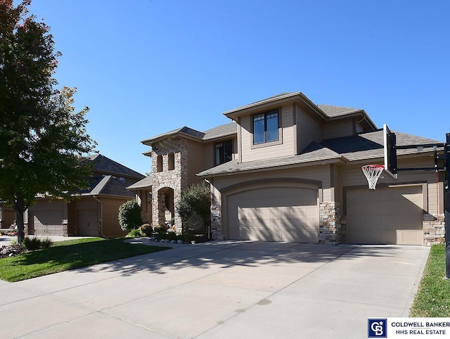 view of front of home featuring a garage