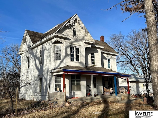 view of front facade with covered porch