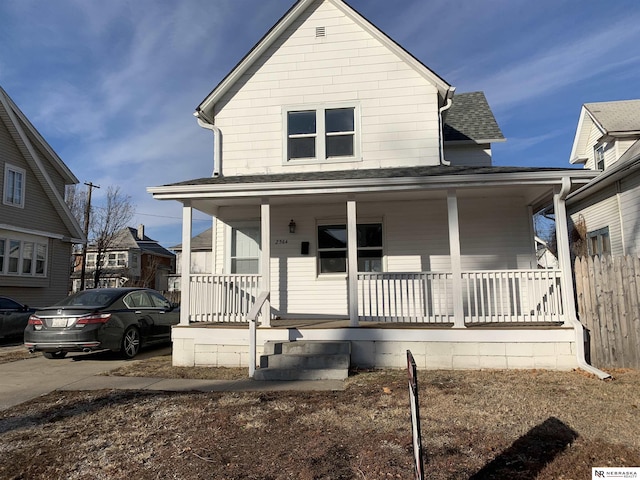 view of front of house featuring a porch