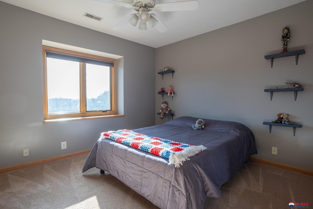 bedroom featuring carpet floors and ceiling fan