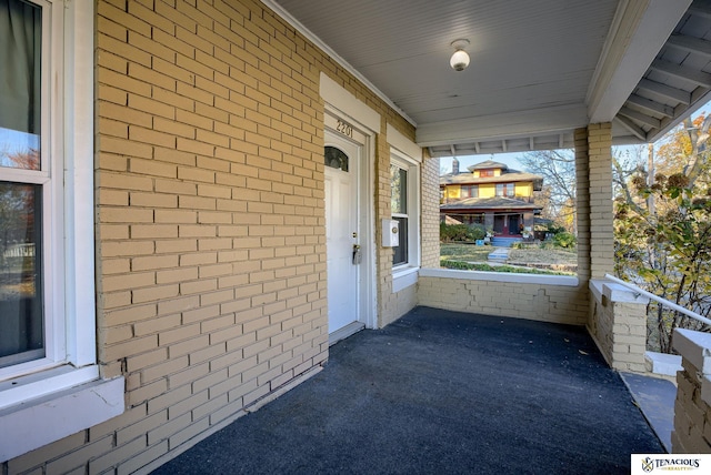 view of patio featuring covered porch