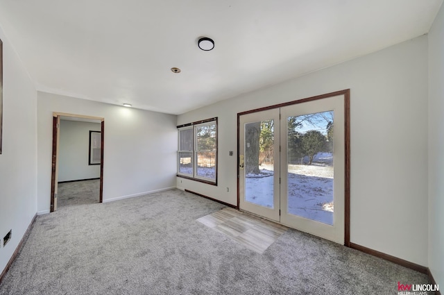 view of carpeted spare room