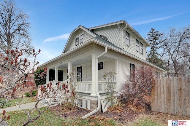 view of front of house