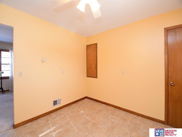 unfurnished room featuring ceiling fan