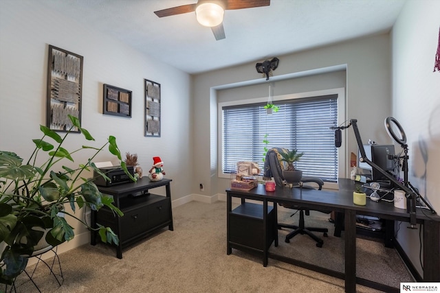 office area featuring ceiling fan