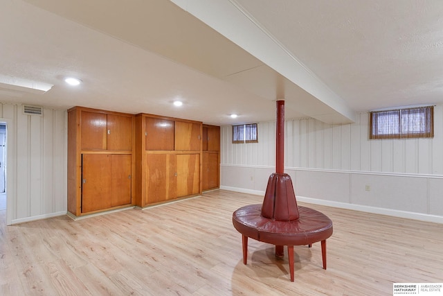 sitting room featuring light hardwood / wood-style floors