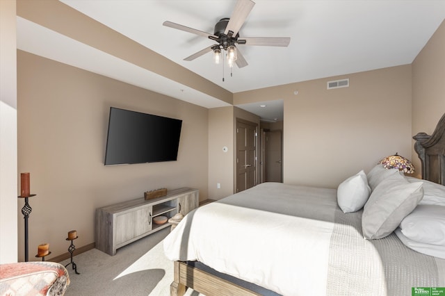 bedroom with carpet and ceiling fan