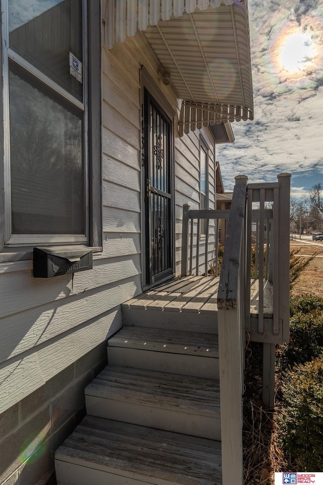 view of entrance to property