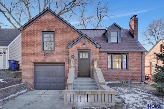 view of front of home with a garage