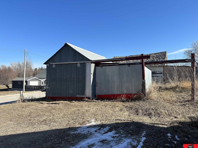 view of outbuilding