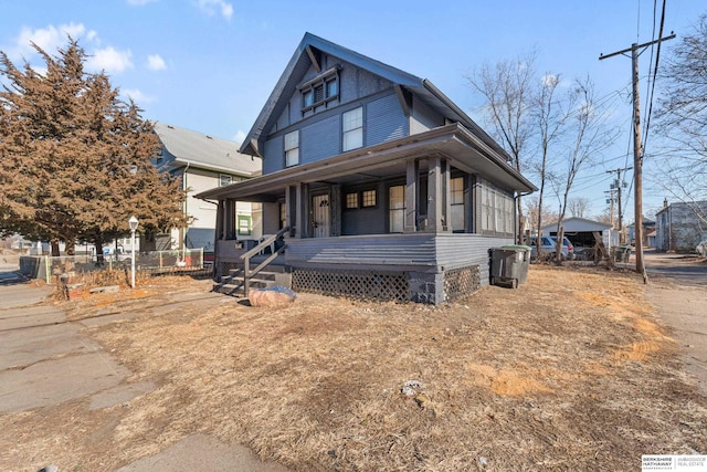 view of front facade with covered porch